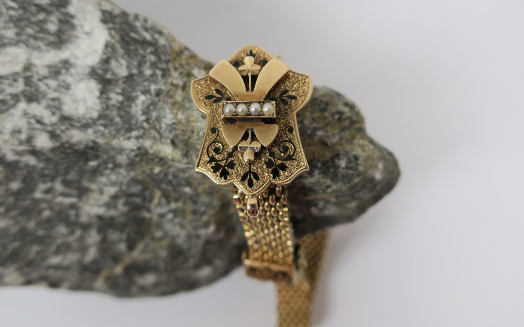 Antikes Armband / Gliederarmband Gürteloptik 585 / 14k Gold ~ 1860 Saatperlen & Emaille