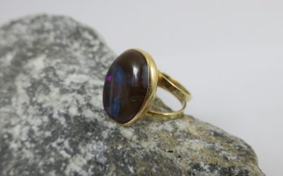 Vintage Opal Ring / Damenring 750 / 18K Gold , RG 57 / 11,6 Gramm