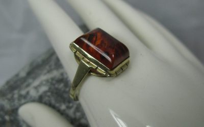 Vintage Bernstein Ring / Damenring 333 / 8K Gold