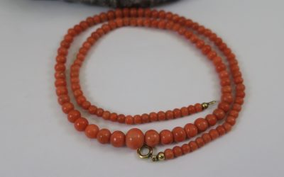 Vintage alte Korallenkette 22,3 Gramm Halskette / Kette Koralle Kugel Form