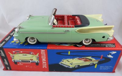 Schuco Packard Synchromatic 5700 Mintgrün Blechspielzeug Auto Original Karton