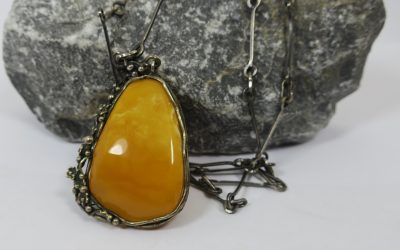 Vintage Collier / Halskette 800 Silber Bernstein Anhänger – 30,1 Gramm – Amber & Silver necklace / pendant