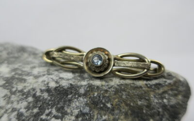 Vintage Art Deco Brosche 835 er Silber mit Aquamarin