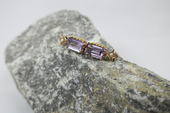 Vintage Brosche 2x Amethyst & 2x Saatperle 585 /14K Gold , brooch