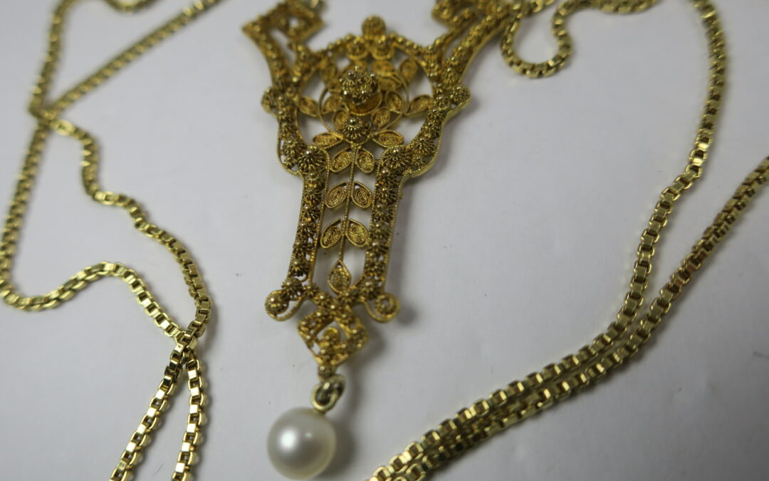 Vintage Collier / Halskette / Kette mit Perle 585 / 14K Gold 585f – Handarbeit