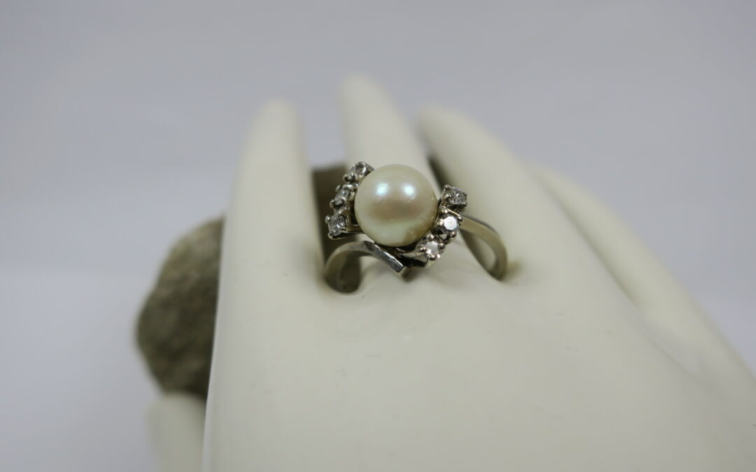 Vintage Ring / Damenring Perle & Brillanten 585 / 14K Gold – 6x Brillant / Brillantring