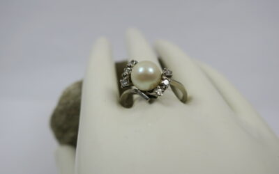 Vintage Ring / Damenring Perle & Brillanten 585 / 14K Gold – 6x Brillant / Brillantring