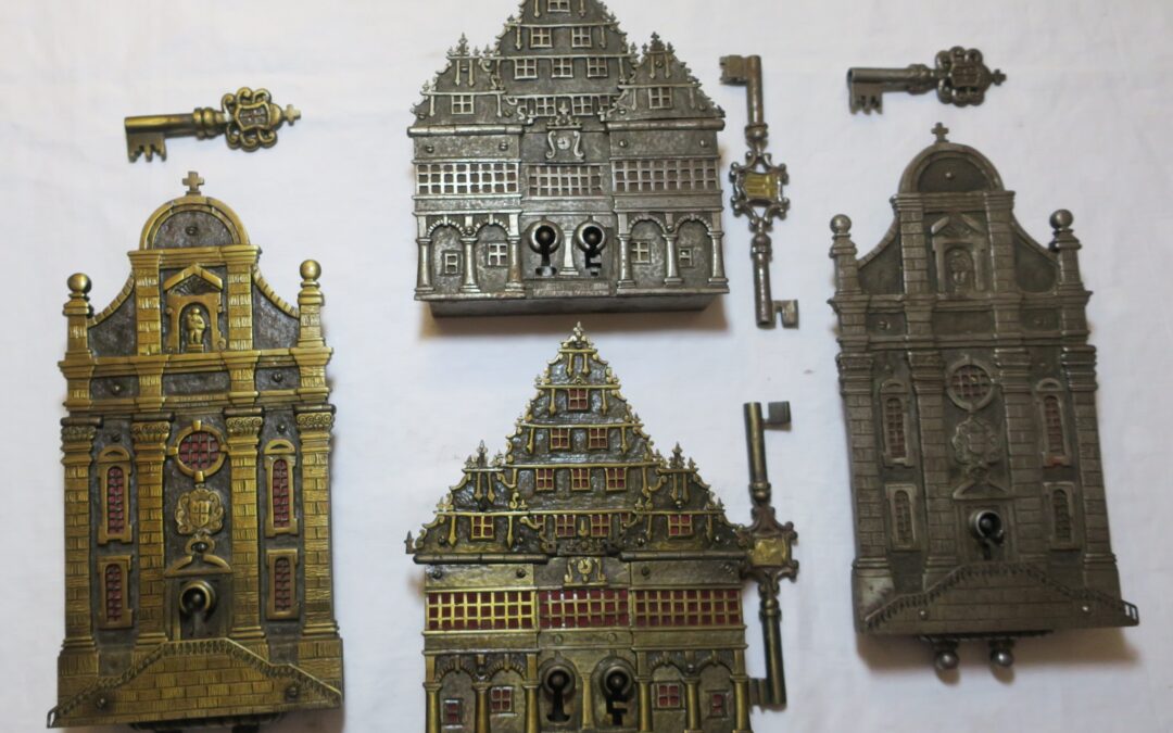 Sammlung 4x Truhen Hangschloss mit Schlüssel 2x Rathaus Paderborn 2x Franziskanerkirche Schlosserei Eickel Paderborn
