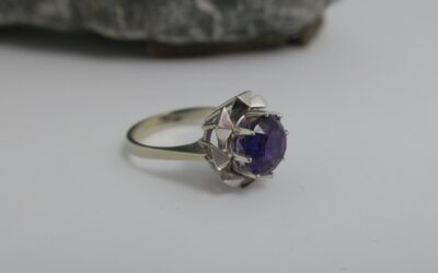 Vintage Amethyst Ring 585 / 14K Weiss Gold Damenring / Brutalist Design