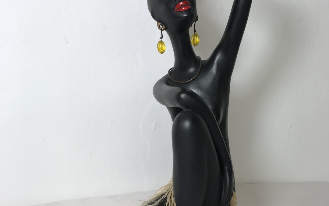 Cortendorf Keramik Figur Afrikanerin Baströckchen Krug 1257