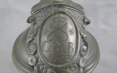 Antike Zinn Zunftstitze Böttcher „G•A•B 1752“ Plus Ferdinand Kilian Mergentheim ~1750