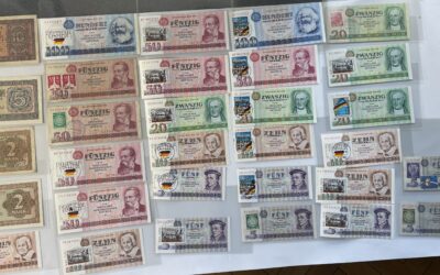 Sammlung DDR 31x Banknote / Geldschein 2 bis 100 Mark jeweils mit Briefmarke