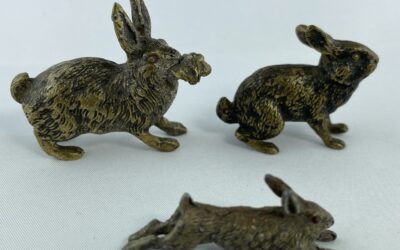 3x Kaninchen / Hase / Feldhase Wiener Bronze Miniatur ~ 1900 Sammlung