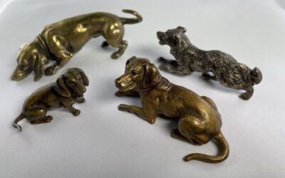 4x Miniatur Hund – Dackel – Pointer Jagdhund u.a. Wiener Bronze teils bemalt