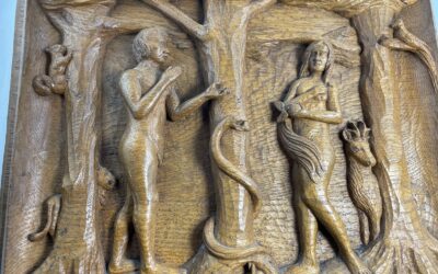 Holzschnitzerei Adam und Eva mit Apfel und Schlange Paradies Relief handgeschnitzt