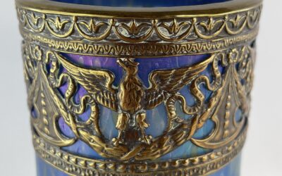 Vintage Glas Vase Loetz ? Irisierend Metall Band Adler Bronze?
