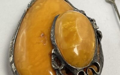 Vintage Collier / Halskette Silber Bernstein Anhänger – 56,8 Gramm – Amber