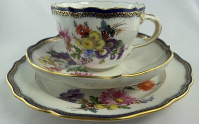 Meissen Porzellan Kaffeegedeck / Gedeck 3-tlg. A-Kante Blumenbukett Blumen